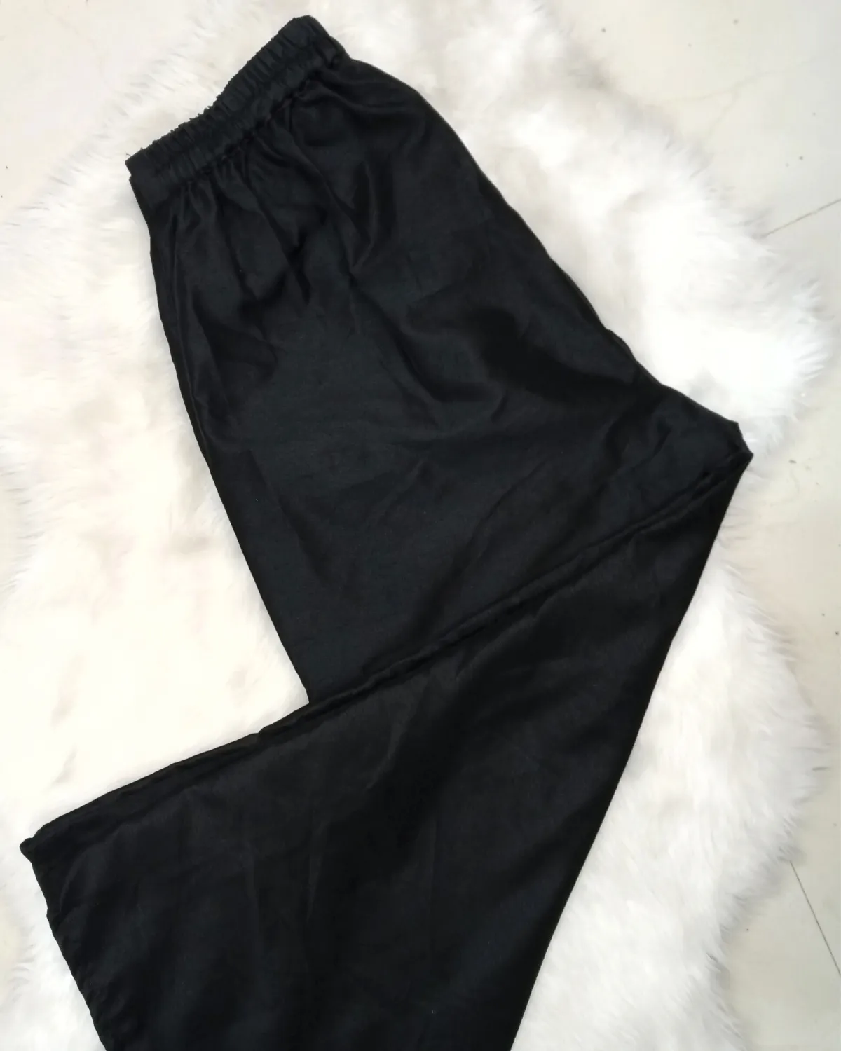 Black Wide Legged Pants