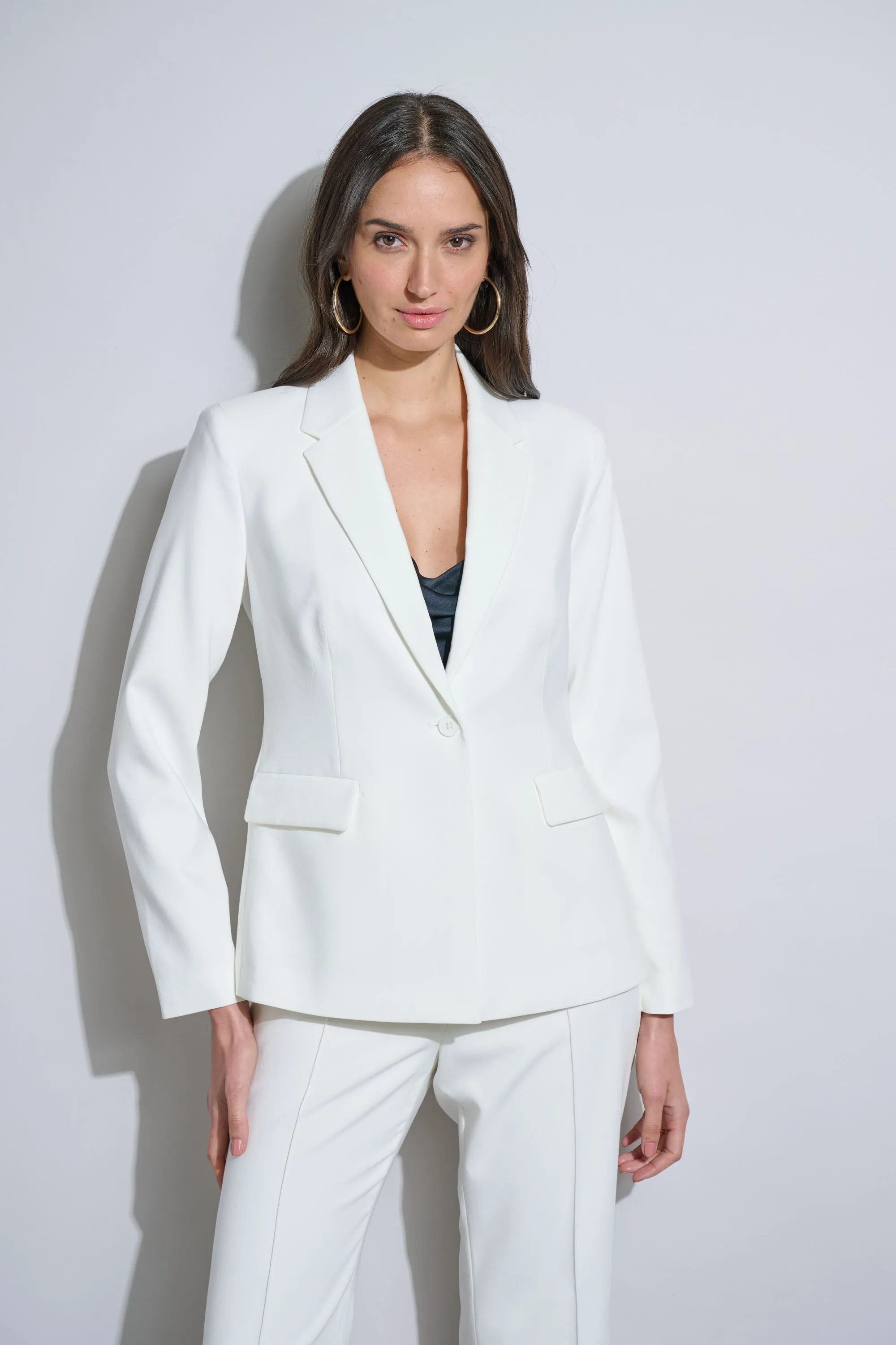 T-Tahari Single Button Blazer